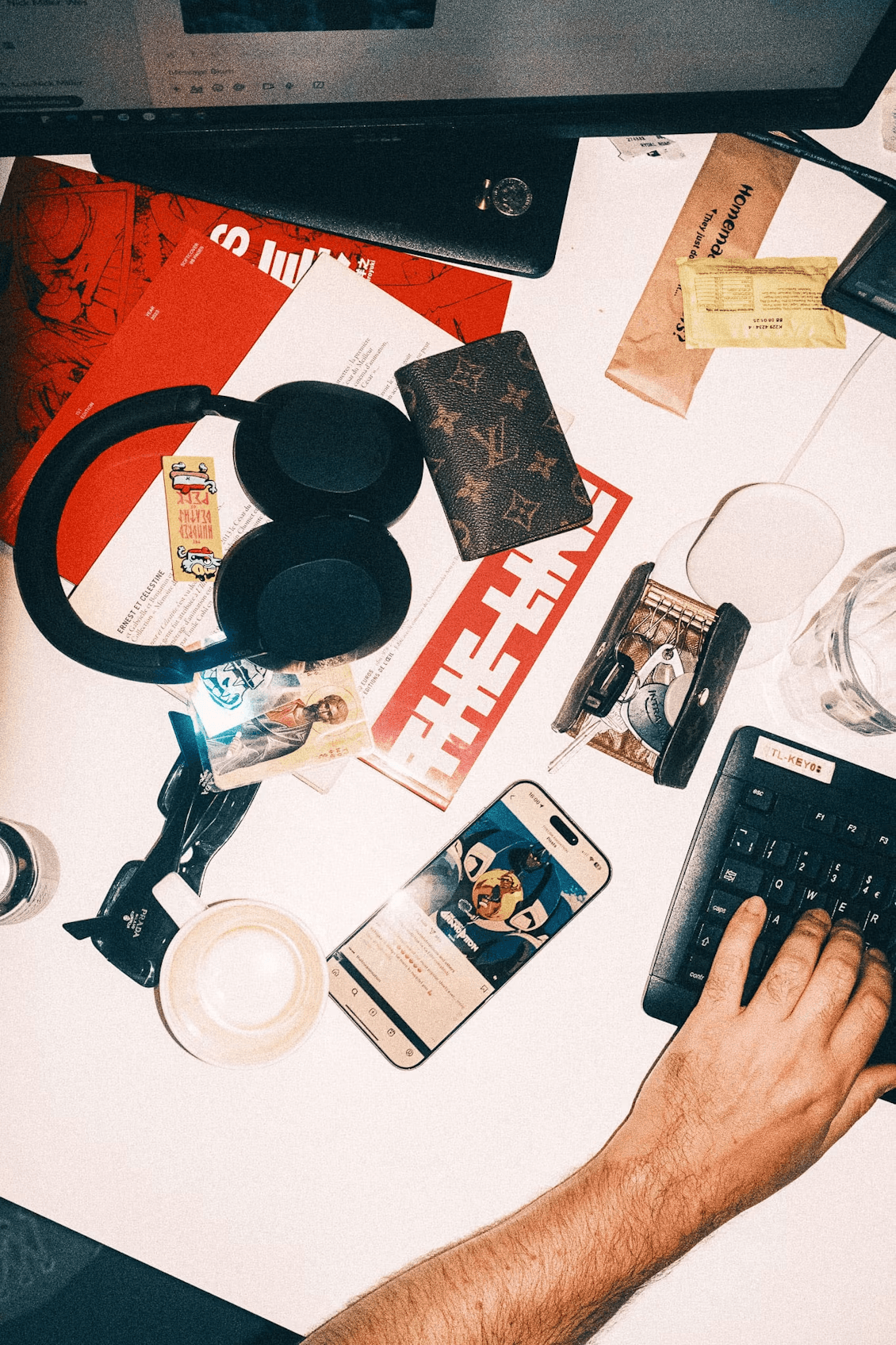 desk